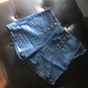 High waisted jegging shorts